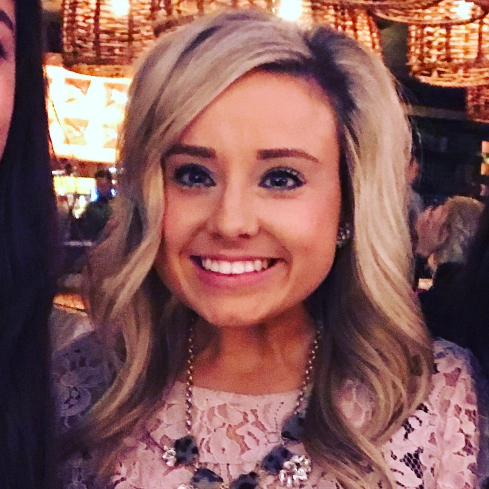 Meet your Posher, Alyssa